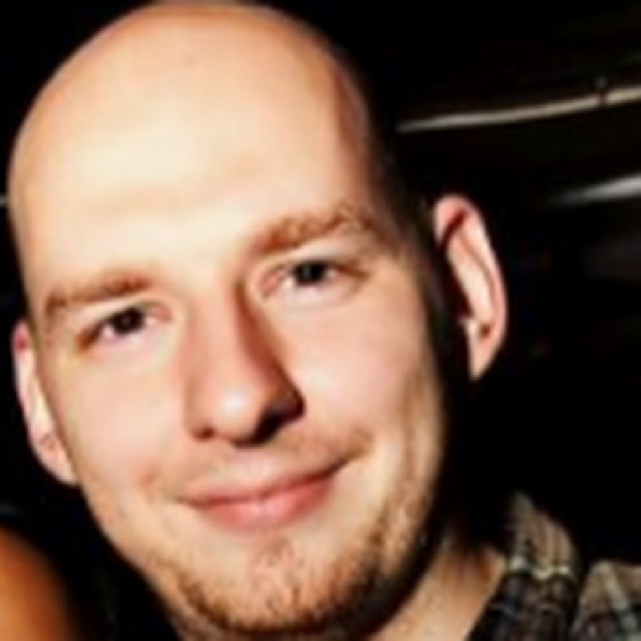 Go to the profile of Dominik Pucek